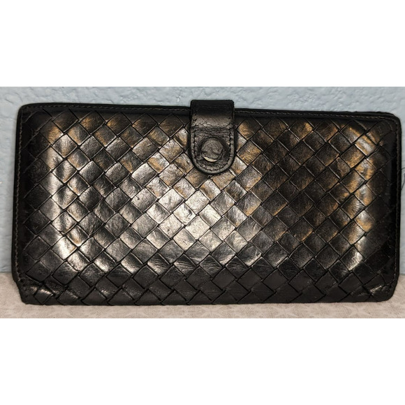 Bottega Veneta Black Intrecciato Leather Flap Continental...